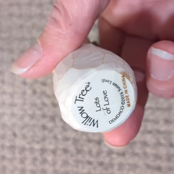 Willow Tree Lots of Love Ornament - Picture 5 of 6